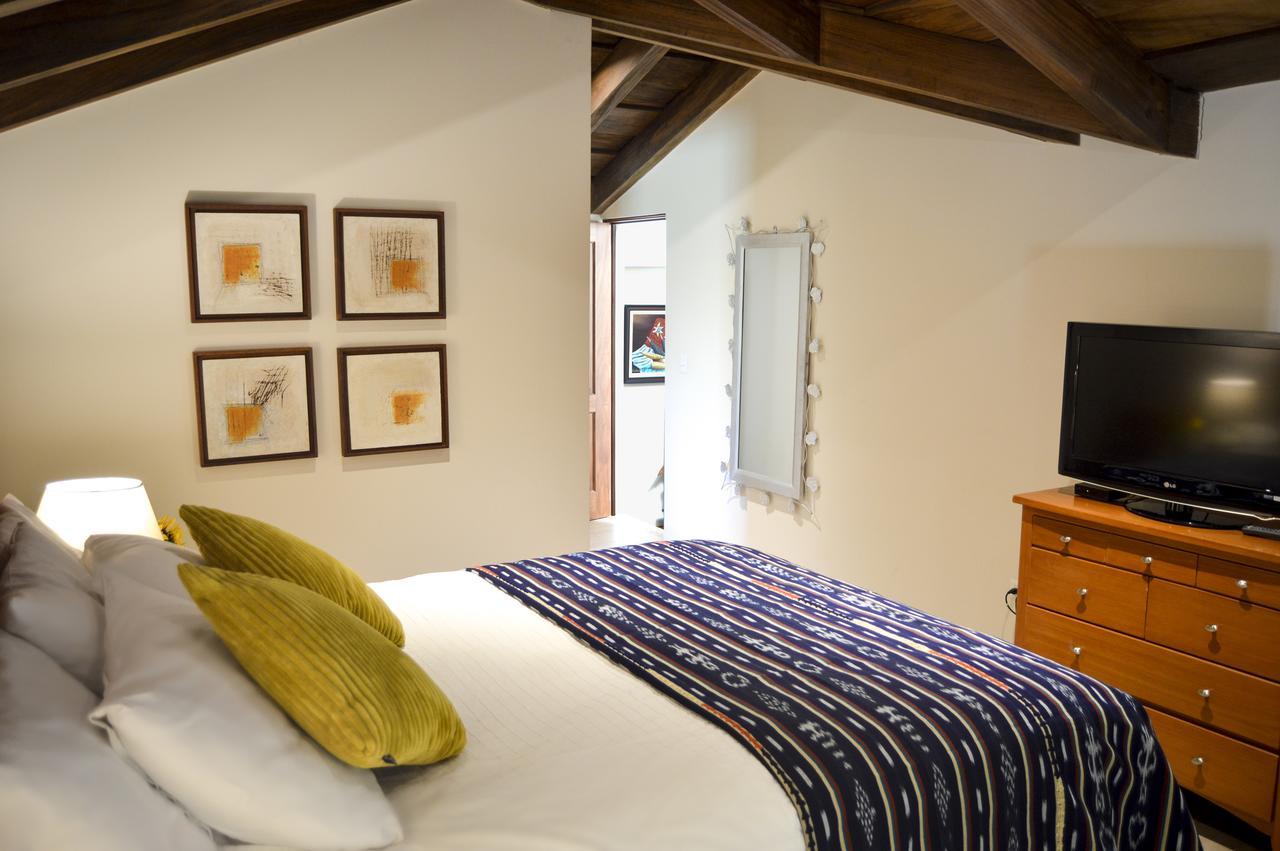 Casa Girasol Bed & Breakfast Antigua Bagian luar foto